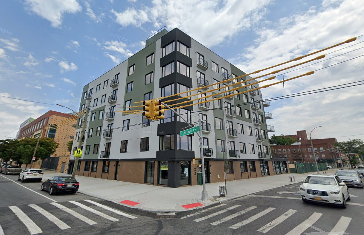 125 Kings Hwy Commercial Acquisiti